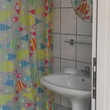 Apartment Silvia 1 *