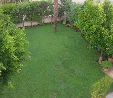 Silvia 1 Apartamento Vrasná